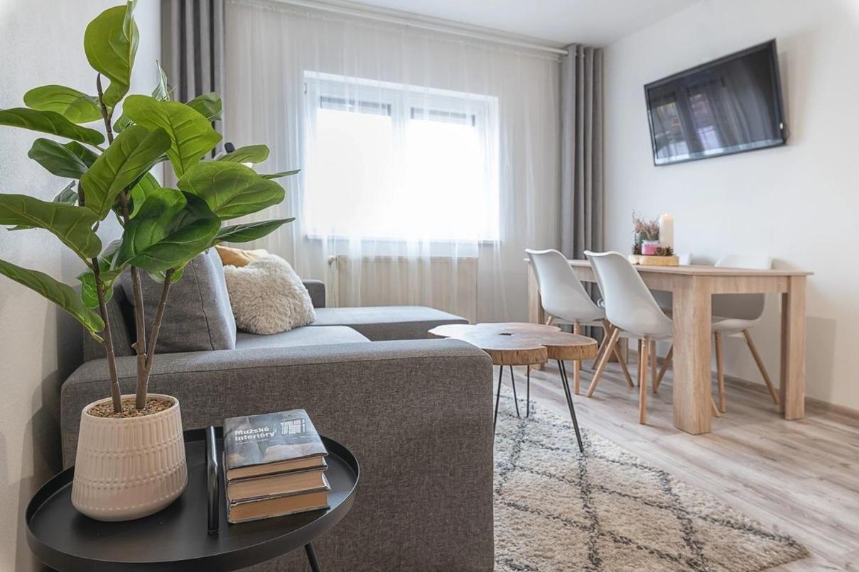 Apartmany Minata Liptovský Mikuláš Exterior foto